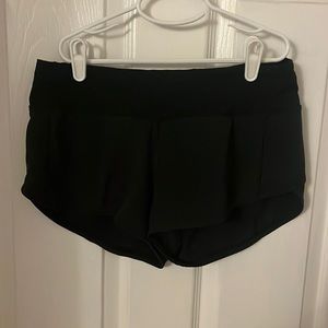Lululemon 2.5 running short, black, size 4
